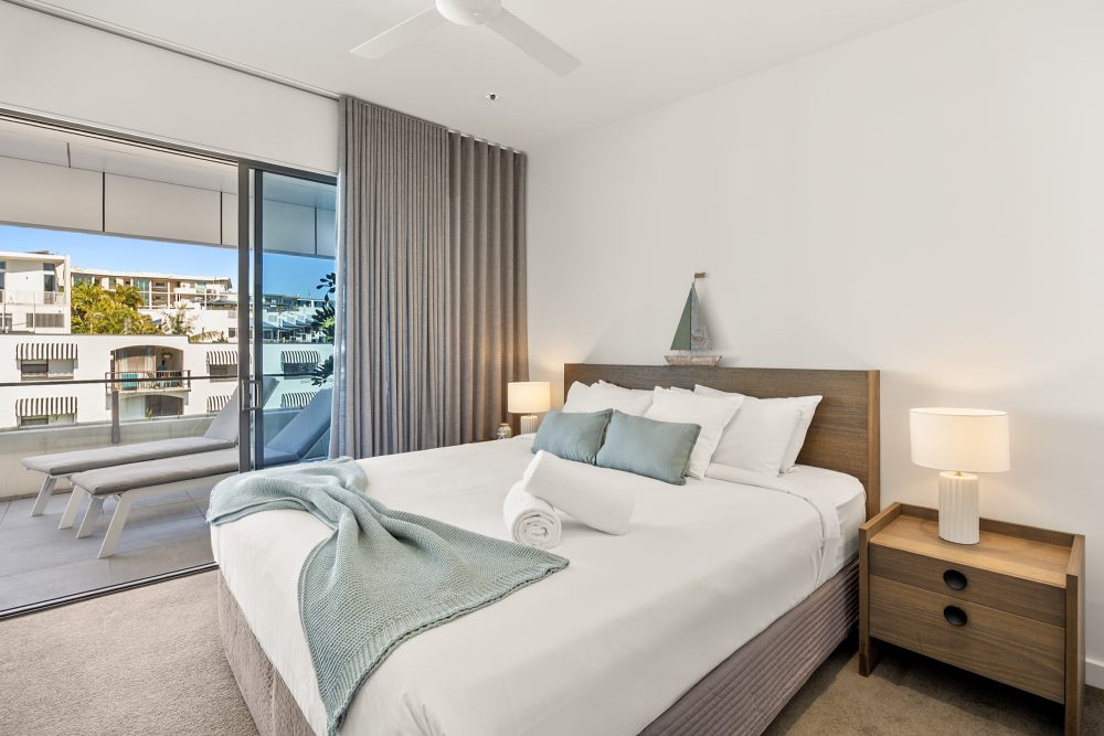 Elysee 3 Bedroom Apartment spacious bedroom
