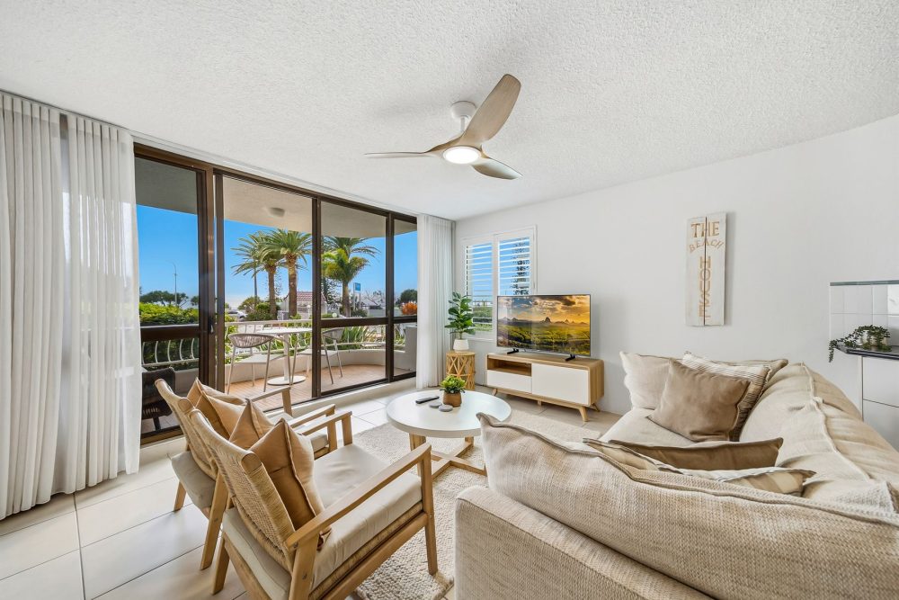 Modern coastal lounge in Unit 7